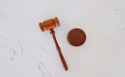 tingey-injury-law-firm-6sl88x150Xs-unsplash (2)